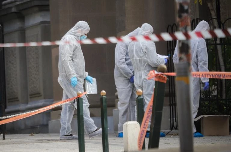 Βόμβα στο Κολωνάκι: Οι κάμερες στα μικροσκόπια της Αντιτρομοκρατικής